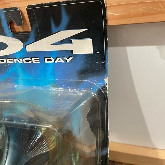 Independence Day ID4 Action Figure - Picture 3 of 4